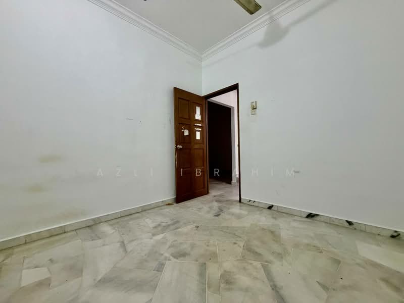 Rumah Teres 2 Tingkat untuk Dijual di Usj 22 (Subang Jaya) - Azli Ibrahim - Interior - PropertyGuru.com.my