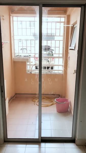 Pangsapuri untuk Dijual di Andari Townvilla - Alison Chiu - Balcony - PropertyGuru.com.my