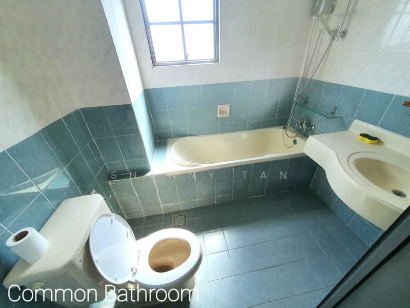 Condominium for Sale at Flora Green - Shanny Tan - Bathroom - PropertyGuru.com.my