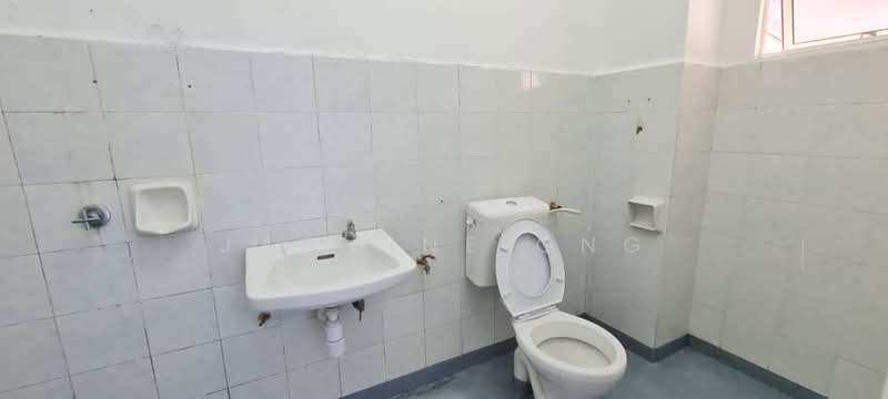 Pangsapuri untuk Dijual di Vista Magna - Jasmine Ong - Bathroom - PropertyGuru.com.my