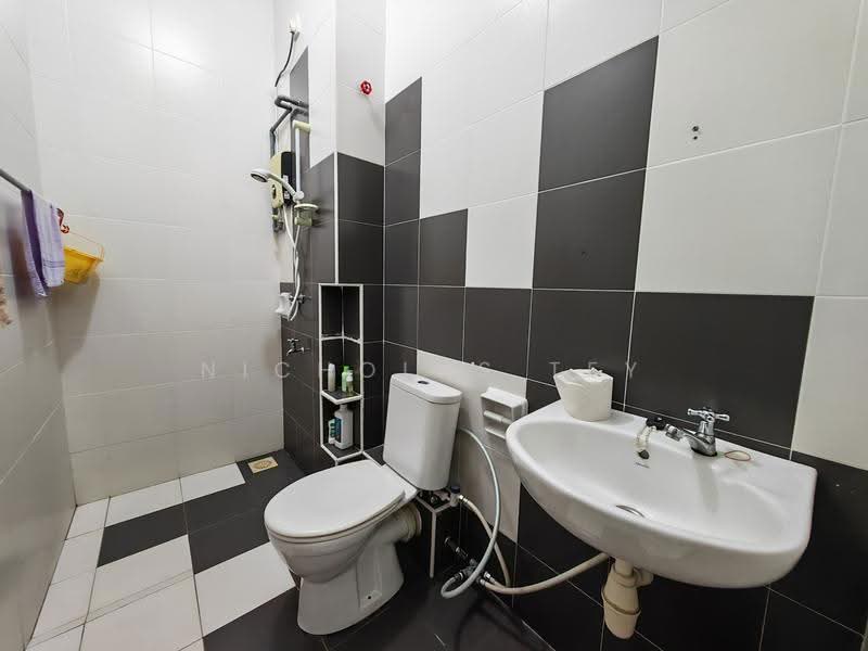 Rumah Teres 2-Tingkat untuk Dijual di Taman Setia Indah (Tebrau) - Nicholas Tey - PropertyGuru.com.my