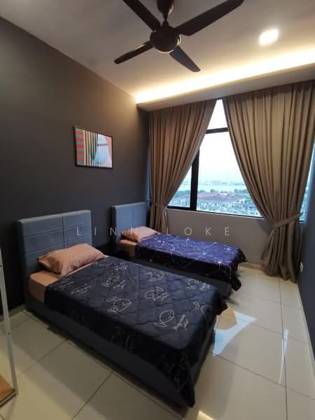 Service Residence for Sale at Wave @ Marina Cove - Linn Loke - Bedroom - PropertyGuru.com.my