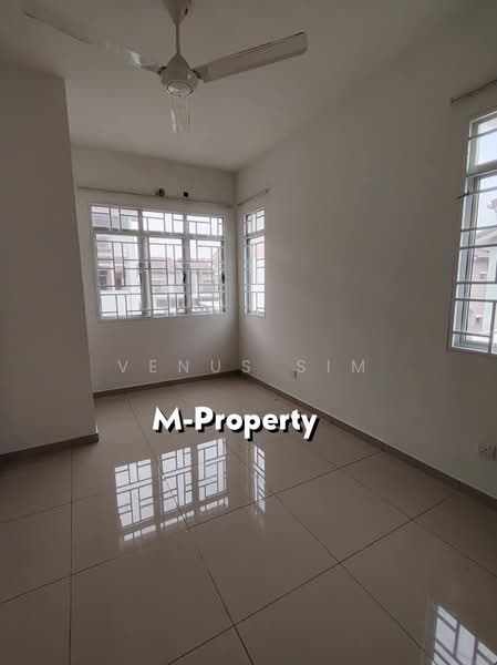 Rumah Teres 2 Tingkat untuk Disewa di Bandar Rimbayu (Telok Panglima Garang) - Venus Sim - Interior - PropertyGuru.com.my