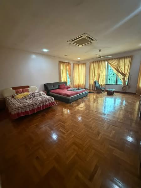 Semi-Detached House for Sale in Johor Bahru (Johor) - Sam Chai - Bedroom - PropertyGuru.com.my