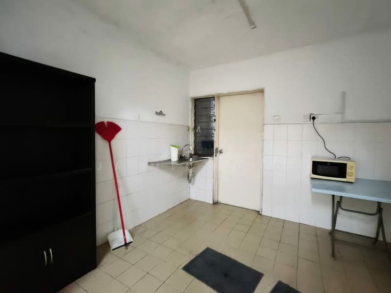 Pangsapuri untuk Disewa di Plaza Metro Prima - Jasmine Ong - Kitchen - PropertyGuru.com.my