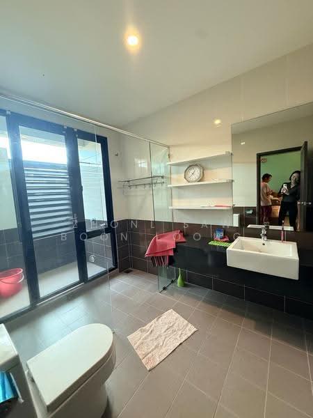 Rumah Teres 3-Tingkat untuk Dijual di Bandar Bayan Bahru (Bayan Lepas) - Zhonl Saw Boon Loong - Bathroom - PropertyGuru.com.my