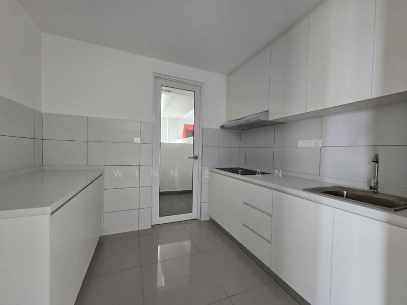 Kondominium untuk Dijual di Vista Tiara (MBW Bay) - Winnie Tan - Kitchen - PropertyGuru.com.my