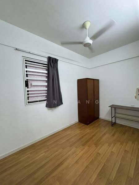 Condominium for Rent at TRI PINNACLE - Jane Ang - Bedroom - PropertyGuru.com.my