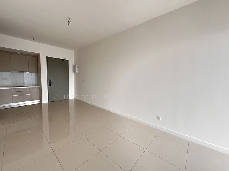 Servis Apartment untuk Dijual di Skyline KL - Justin Thian - Living Room - PropertyGuru.com.my