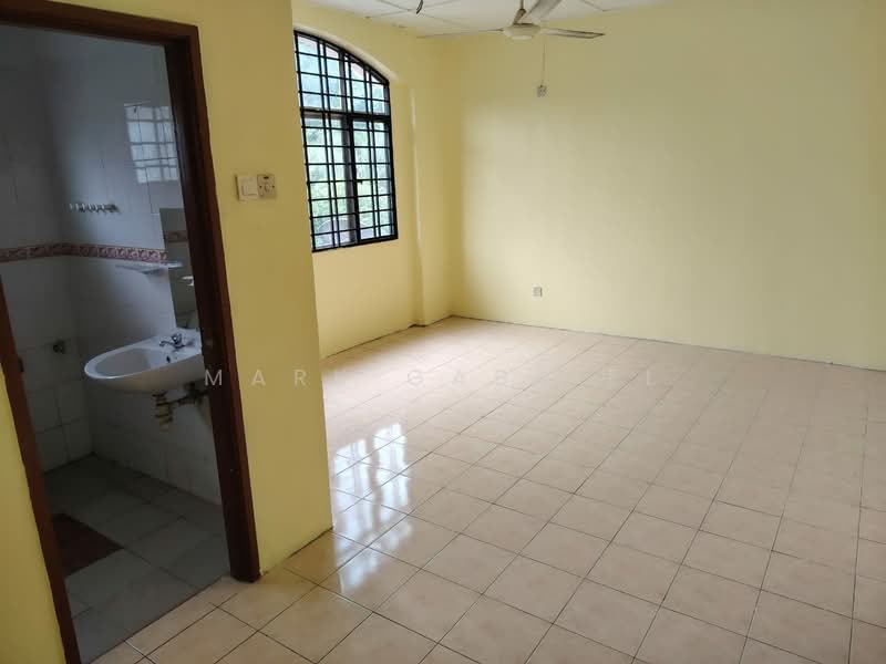 Rumah Teres 2 Tingkat untuk Disewa di Usj 6 (Subang Jaya) - Mark Gabriel - Bathroom - PropertyGuru.com.my