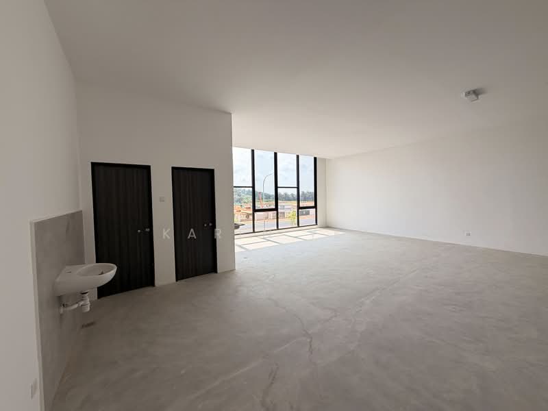 Kilang untuk Dijual di Bandar Cemerlang (Ulu Tiram) - Karen Yeo - PropertyGuru.com.my