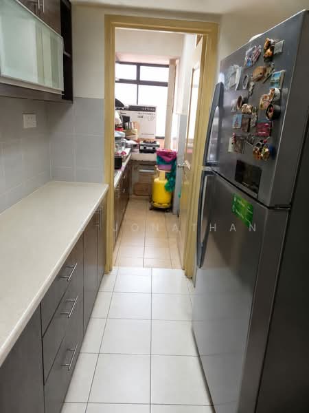 Condominium for Sale at Casa Tropicana - Lee Jonathan - Kitchen - PropertyGuru.com.my
