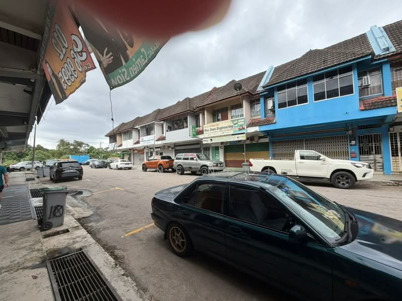 Kedai untuk Disewa di Taman Daya (Johor Bahru) - Jane Ngoi - Exterior - PropertyGuru.com.my