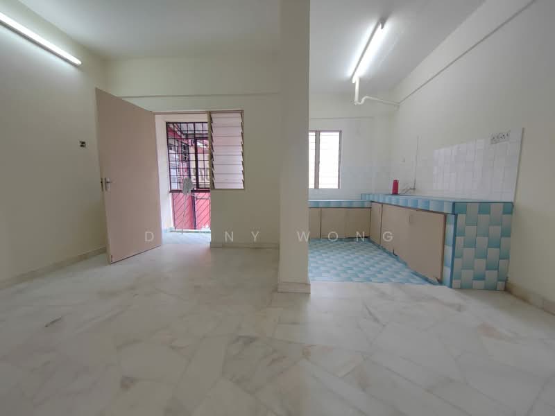 Rumah Flat untuk Dijual di Nuri - Danny Wong - Kitchen - PropertyGuru.com.my