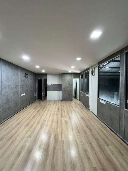 Factory for Rent in Kampung Lee Kim Sai Tambahan (Rawang) - Bond Lee - PropertyGuru.com.my