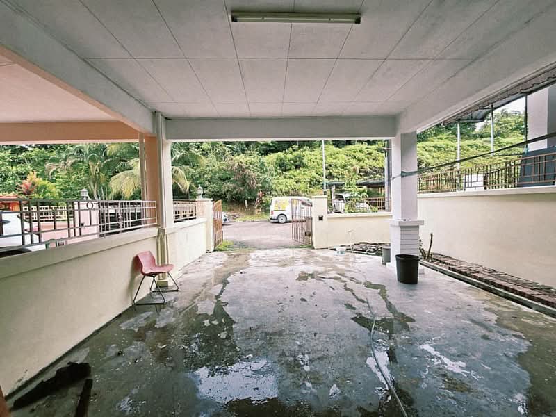 1-storey Terraced House for Rent in Johor Bahru (Johor) - Winnie Tan - Exterior - PropertyGuru.com.my