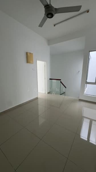 Rumah Teres 2 Tingkat untuk Dijual di Bemban (Melaka) - Joanne How - Living Room - PropertyGuru.com.my