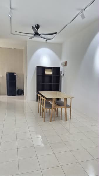 Pangsapuri untuk Disewa di SP Lodge Sri Pertiwi - Jeno Tan - Dining Room - PropertyGuru.com.my