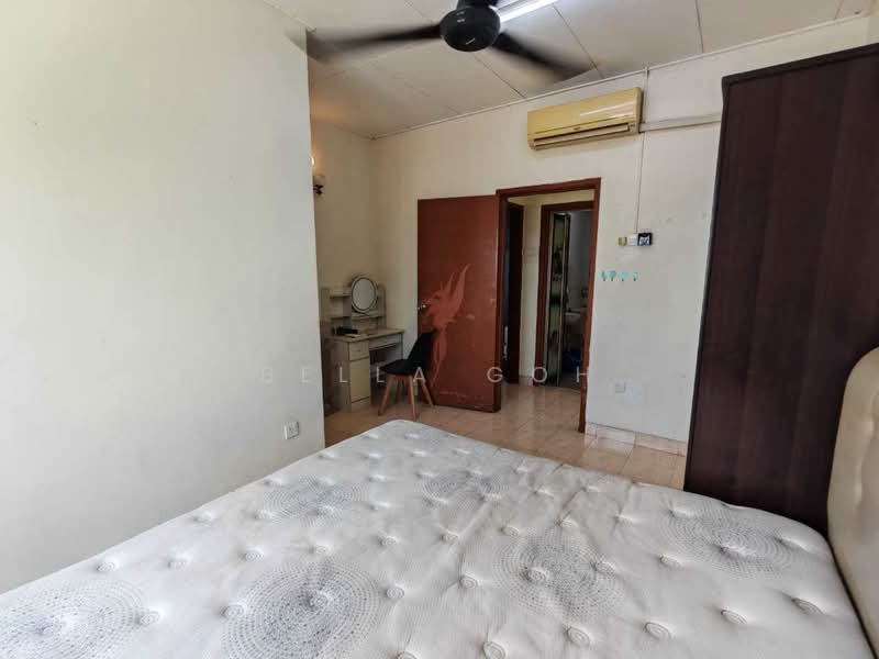 Apartment for Rent at Bayu Puteri 3 - Bella Goh - PropertyGuru.com.my
