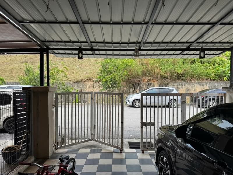 1-storey Terraced House for Sale in Kajang (Selangor) - Mohd Fadzli - Exterior - PropertyGuru.com.my