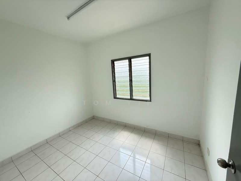 Rumah Flat untuk Dijual di Bandar Baru Kundang - Tom Yip - Interior - PropertyGuru.com.my