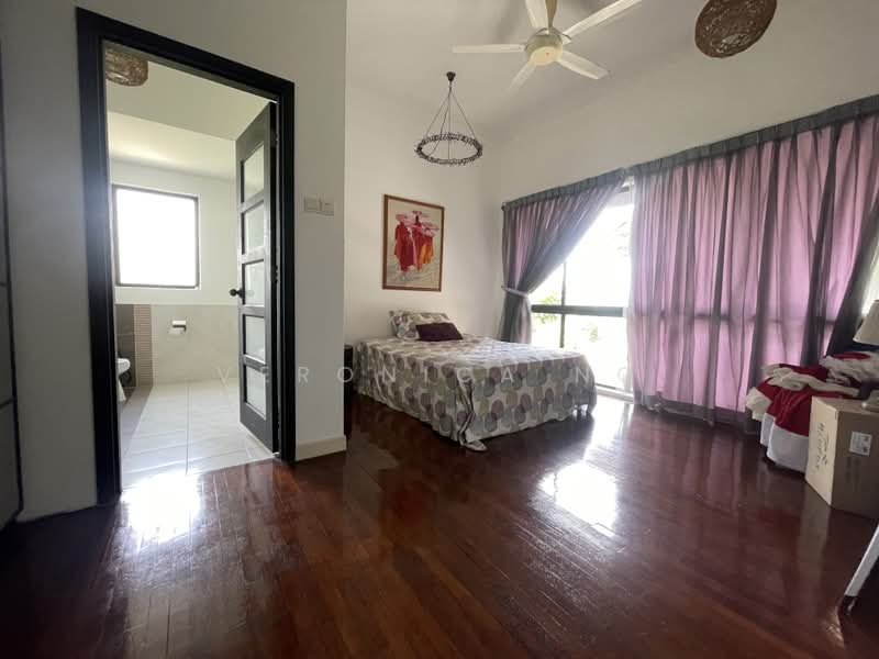 Zero-Lot Bungalow for Sale in Bukit Gita Bayu (Seri Kembangan) - Veronica Ng - Bedroom - PropertyGuru.com.my