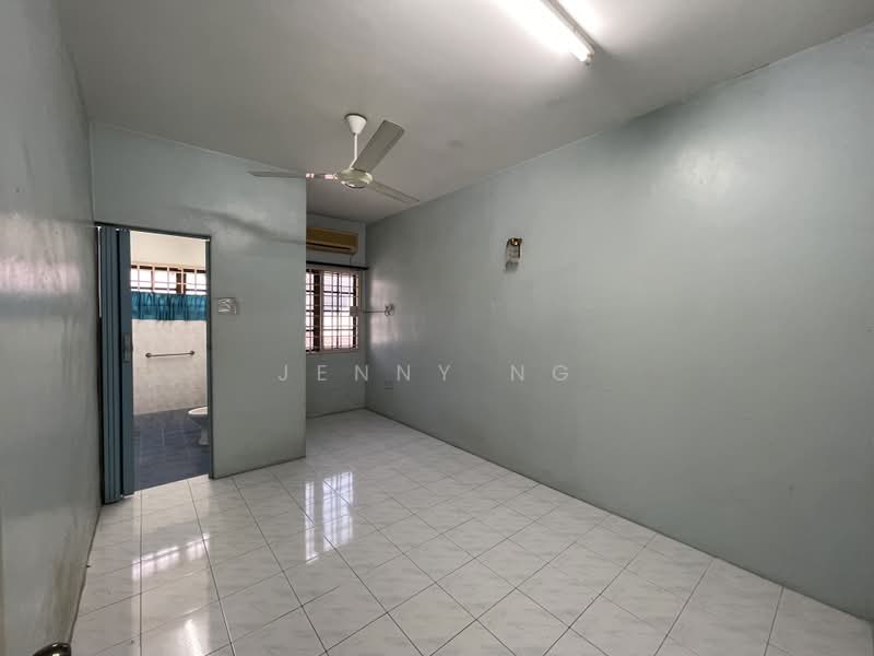 Rumah Teres 2 Tingkat untuk Dijual di Desa Pulai Jaya (Simpang Pulai) - Jenny Ng - PropertyGuru.com.my