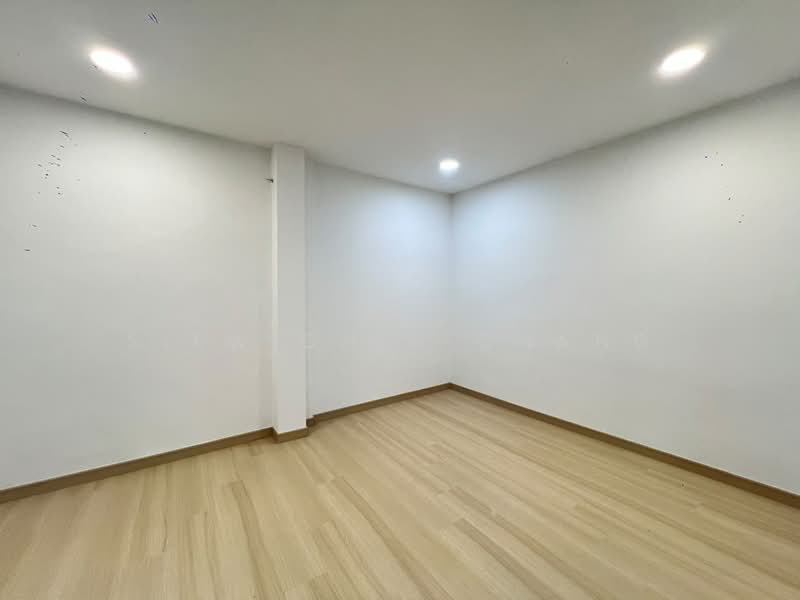 2-storey Terraced House for Sale in Taman Bukit Kempas (Tampoi) - SIEW CHIN CHANG - Interior - PropertyGuru.com.my