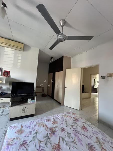 2-storey Terraced House for Sale in Mutiara Puchong (Puchong) - Carrey Chiah - Bedroom - PropertyGuru.com.my