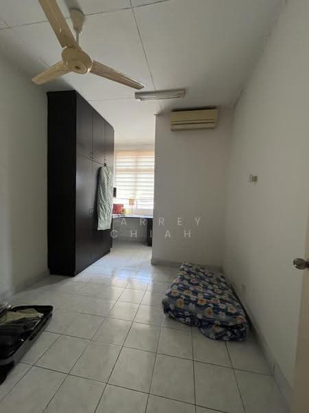 2-storey Terraced House for Sale in Mutiara Puchong (Puchong) - Carrey Chiah - Bedroom - PropertyGuru.com.my