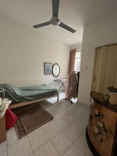 2-storey Terraced House for Sale in Mutiara Puchong (Puchong) - Carrey Chiah - Bedroom - PropertyGuru.com.my
