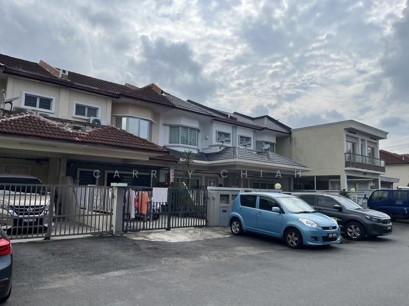 2-storey Terraced House for Sale in Mutiara Puchong (Puchong) - Carrey Chiah - Exterior - PropertyGuru.com.my