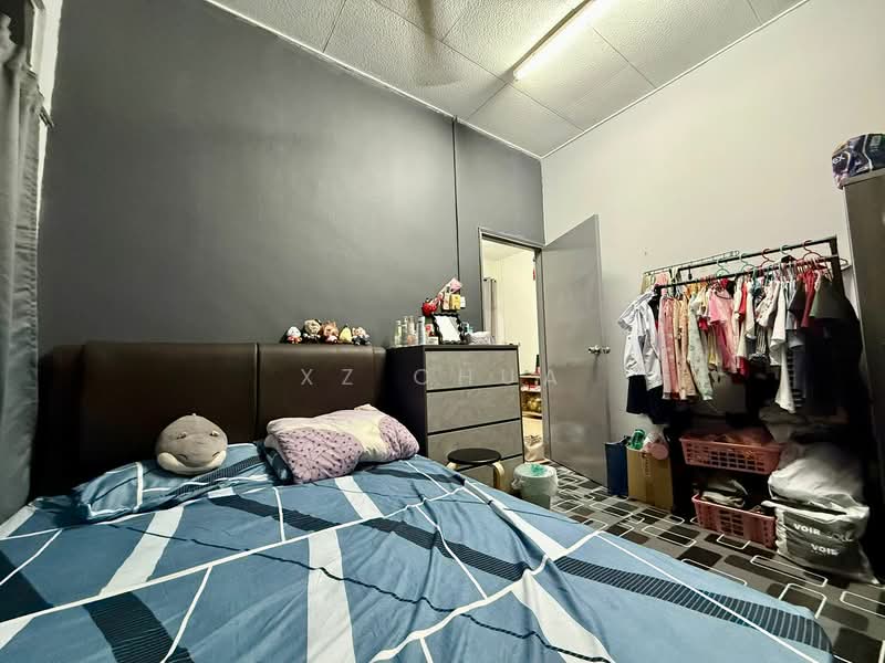 Rumah Teres 1 Tingkat untuk Dijual di Senai (Johor) - XZ CHUA - Bedroom - PropertyGuru.com.my