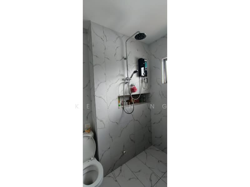 2-storey Terraced House for Sale in Petaling Jaya (Selangor) - Kelvin Ng - Bathroom - PropertyGuru.com.my
