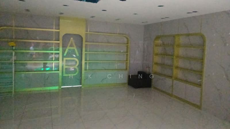 Kedai untuk Disewa di Seksyen 1 (Shah Alam) - H.K Ching - Interior - PropertyGuru.com.my