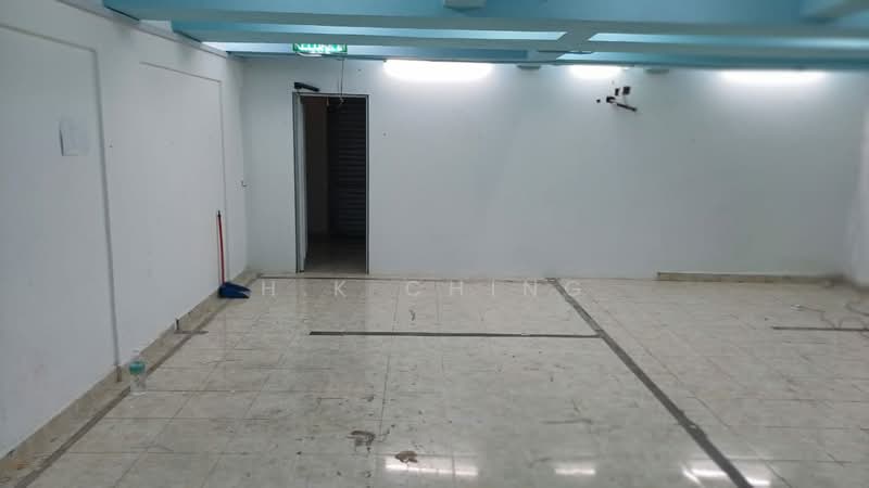 Kedai untuk Disewa di Seksyen 1 (Shah Alam) - H.K Ching - Interior - PropertyGuru.com.my