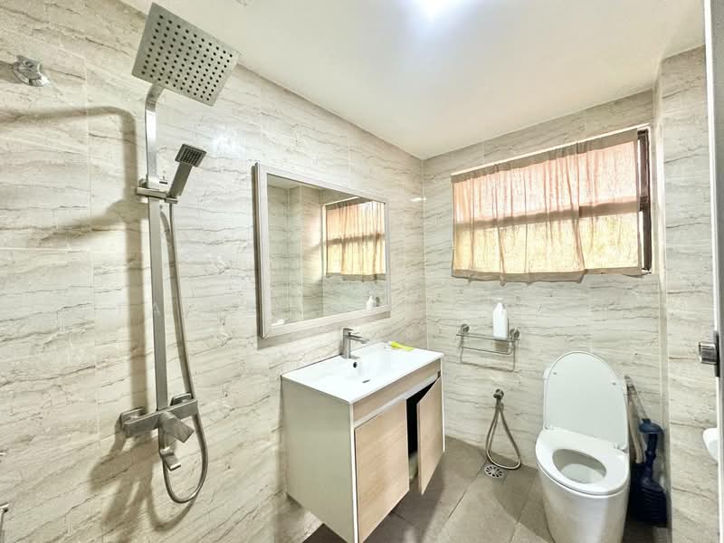 Kondominium untuk Dijual di Catalina Villa - Faisal Abu Omar - Bathroom - PropertyGuru.com.my