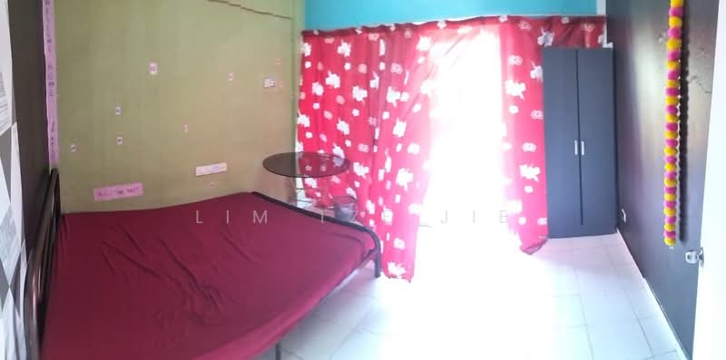 Apartment for Sale at Lily & Jasmine Apartment - Lim Tze Jie - Bedroom - PropertyGuru.com.my