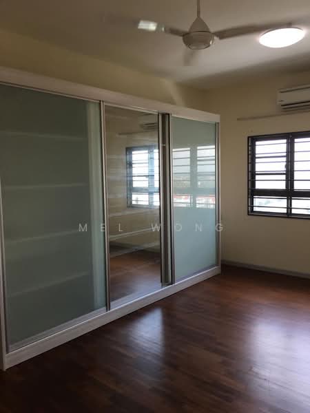 Kondominium untuk Dijual di Opal Damansara - Mel Wong - Bedroom - PropertyGuru.com.my
