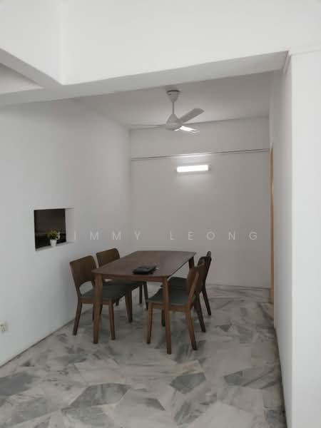Kondominium untuk Disewa di The Palladium - Jimmy Leong - Dining Room - PropertyGuru.com.my
