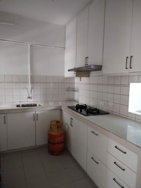 Kondominium untuk Disewa di The Palladium - Jimmy Leong - Kitchen - PropertyGuru.com.my