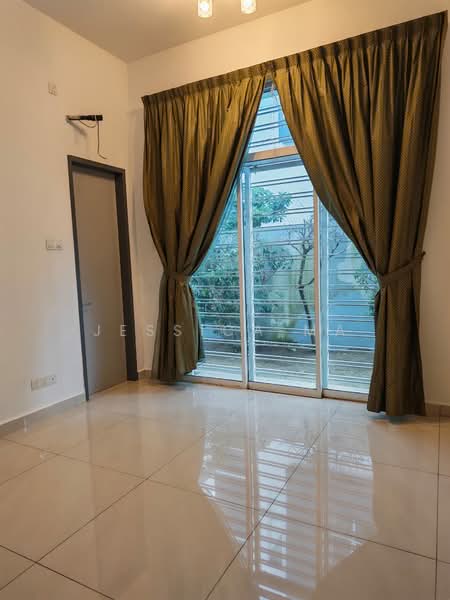 Bungalow House for Rent in Taman Desa Tebrau (Tebrau) - Jessica Ma - PropertyGuru.com.my