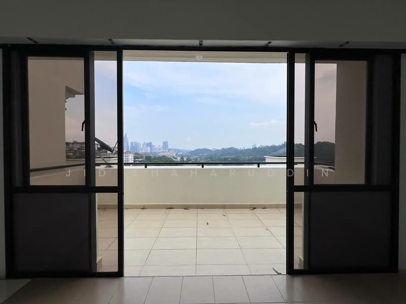Kondominium untuk Dijual di Tivoli Villas - Jid Shaharuddin - Balcony - PropertyGuru.com.my