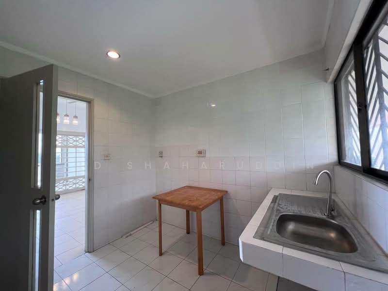 Kondominium untuk Dijual di Tivoli Villas - Jid Shaharuddin - Kitchen - PropertyGuru.com.my