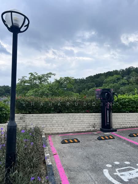 Kondominium untuk Dijual di Tivoli Villas - Jid Shaharuddin - Exterior - PropertyGuru.com.my