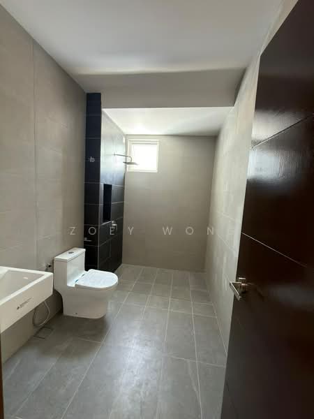 Rumah Teres 2 Tingkat untuk Dijual di Nilai Impian (Nilai) - Zoey Wong - Bathroom - PropertyGuru.com.my