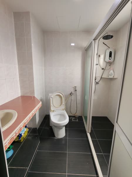 Kondominium untuk Disewa di Endah Ria - Tony Liew - Bathroom - PropertyGuru.com.my