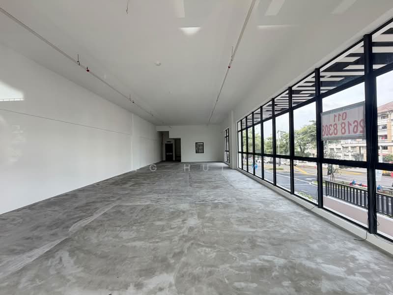 Shop for Rent in Puchong (Selangor) - Chong Hui Ying - Interior - PropertyGuru.com.my