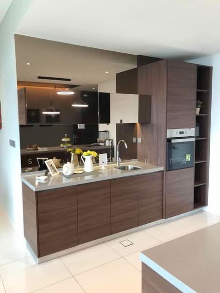Condominium for Sale at D'Suites Akasia Horizon @ Horizon Hills - Stella Narita - Kitchen - PropertyGuru.com.my