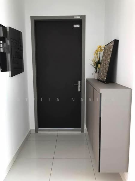 Condominium for Sale at D'Suites Akasia Horizon @ Horizon Hills - Stella Narita - Entrance - PropertyGuru.com.my